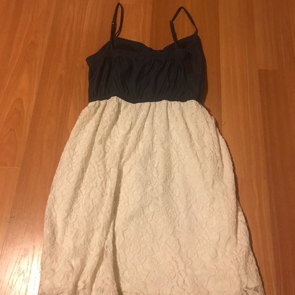 Baby doll dress - Picture 2 of 4